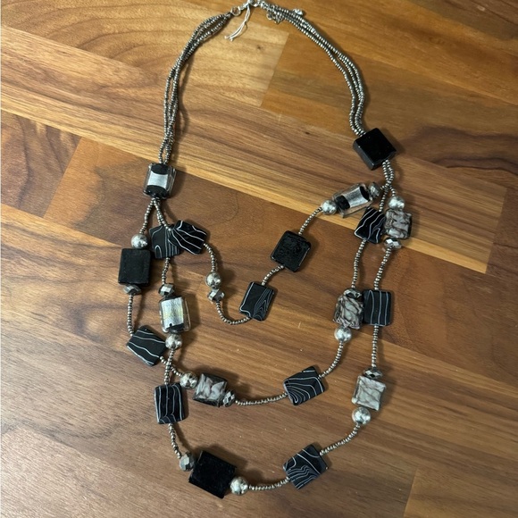 Shell & Glass Necklace Bundle (10) B1 - Picture 2 of 11